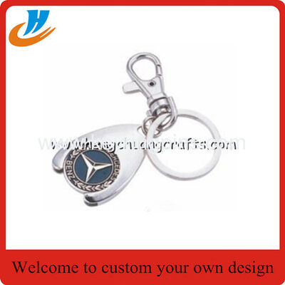 Soft enamel metal keychain,flower metal gift keychain with key chains design