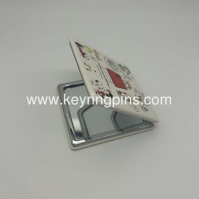 Magnet small size folding cosmetic mirror made of zinc alloy with customizable plating colors and OEM options suitable for gifts