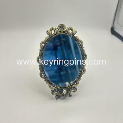 Magnet small size folding makeup mirror, Metal cosmetic mirror for sale