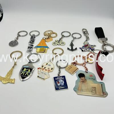 40-50mm Both side metal key chain/key ring with custom logo design/hard enamel process