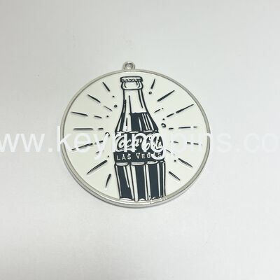 Zinc alloy material die casting metal keychains,Custom Coca Cola metal keyrings for gifts