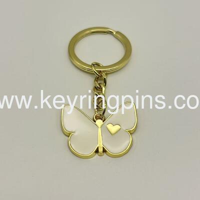Metal gifts keyrings with different shape keychains dogs,cats butterfly metal keyrings for sale