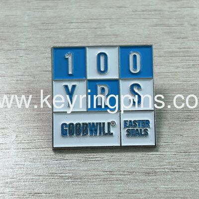 Print baseball pins/Metal baseball badge with custom logo design