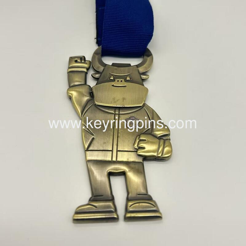 Zinc alloy 3d design sports medal,bottle opener medals antique brass with ribbon