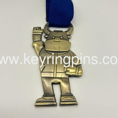 Good price Football sporting club metal medals custom zinc alloy die cast medals with gold silver copper plating and ribbon options online