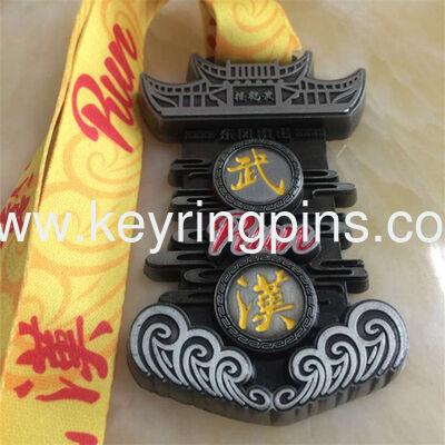 Good price Wuhan Running Marathon Sports medals,Award metal medals with ribbon online